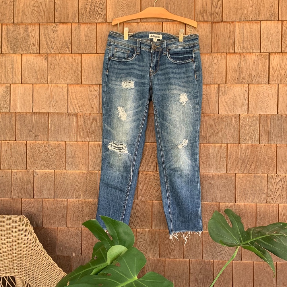 Dollhouse size 5 denim capri-style jeans